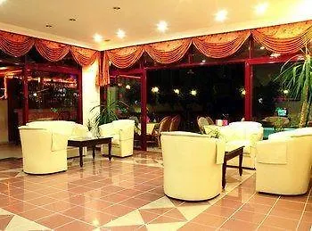 Hotel apartamentowy Amber-rose 2*