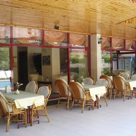 Amber-rose Aparthotel