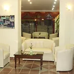 Amber-rose Aparthotel 2*